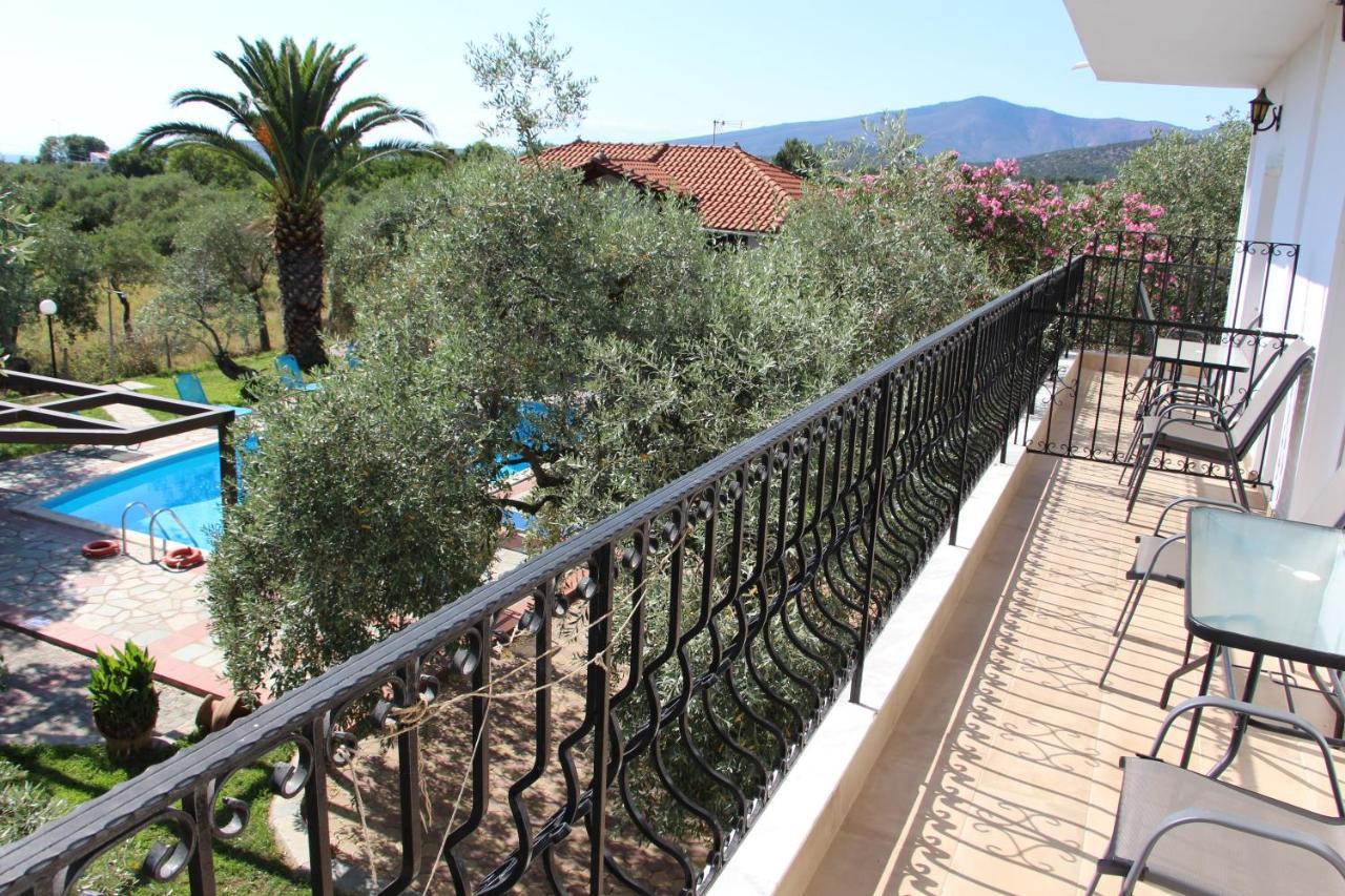 Villa Iatrou Potos Exterior photo