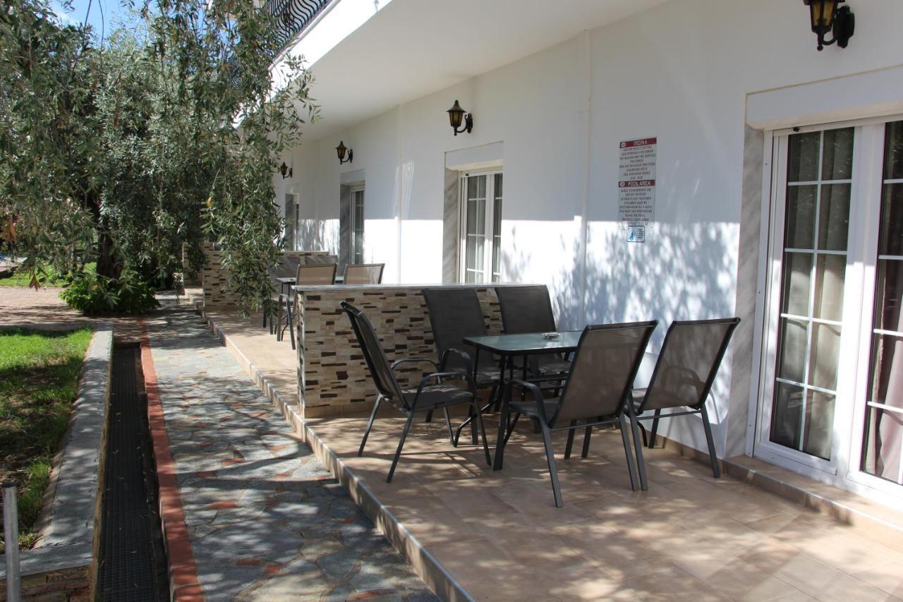 Villa Iatrou Potos Exterior photo
